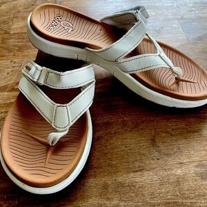 Coface orthotic thong sandals size US 7